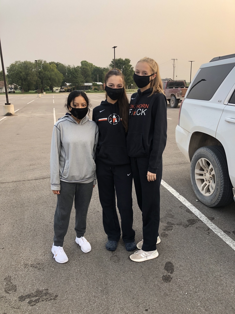 Cross country girls 🖤🧡